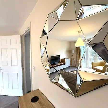 The Retreat - 4 Bedroom Townhouse Ferienhaus *