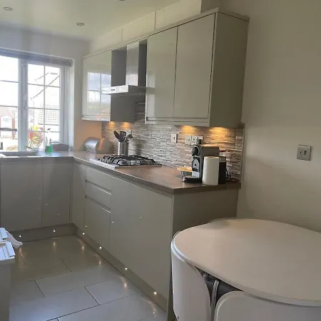 The Retreat - 4 Bedroom Townhouse Leeds (West Yorkshire)
